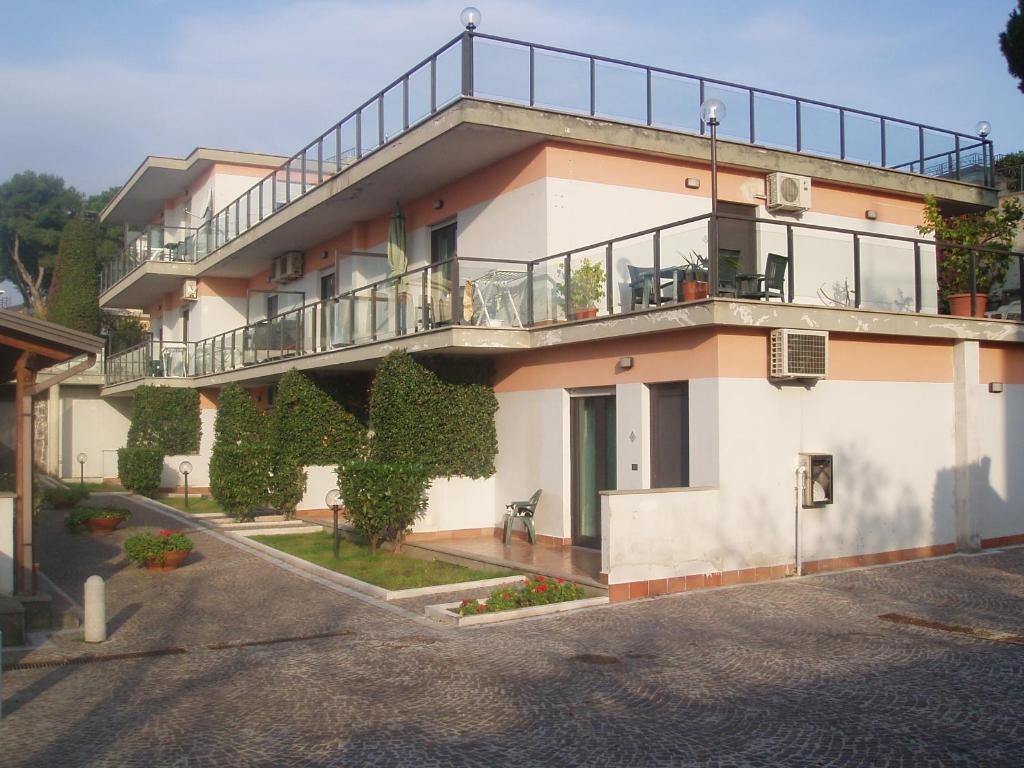 Miramare Residence Pozzuoli Exterior foto